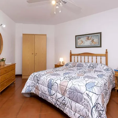 San Marino 36 - One Bed Los Cristianos (Tenerife)